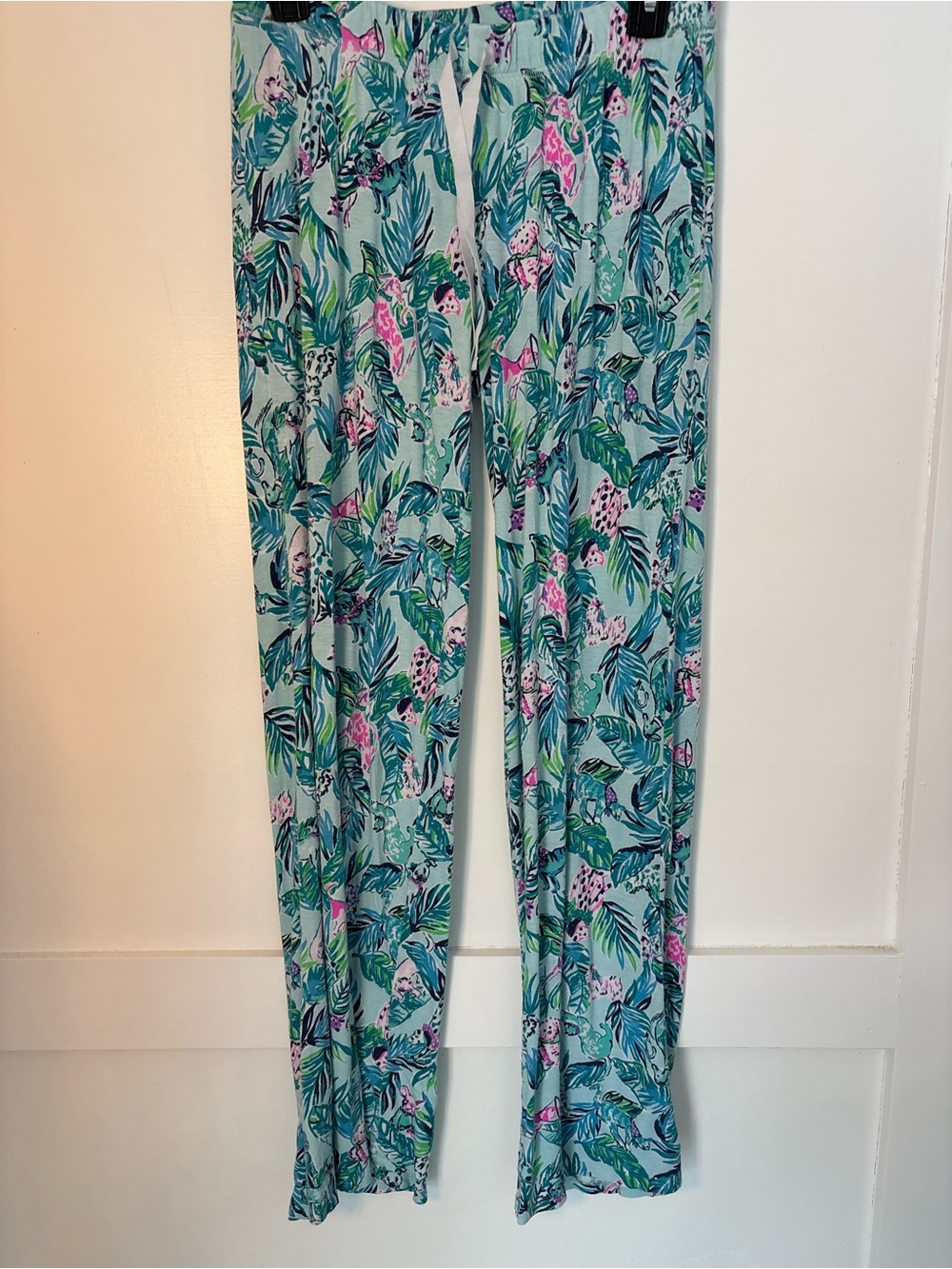 Lilly Pulitzer Mint Tropical Leaf & Floral Pajama pants in size XS fair conditio - Picture 4 of 4